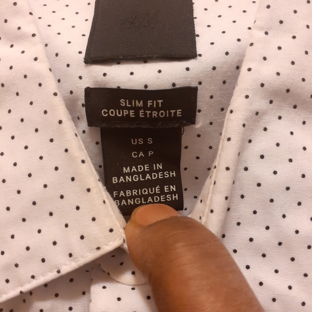 Mens Small H&M shirt